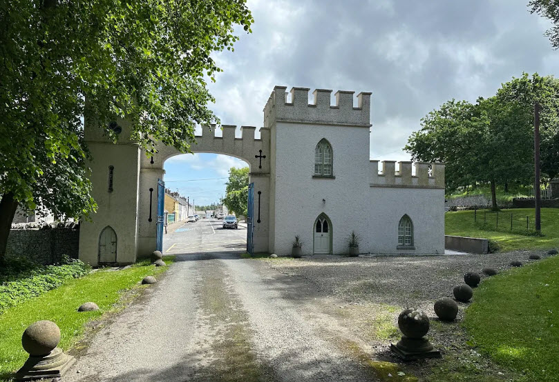 Glinsk Castle, Ireland